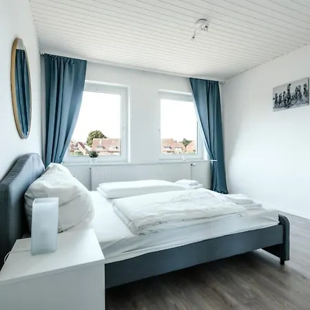 Sandy Apartment *